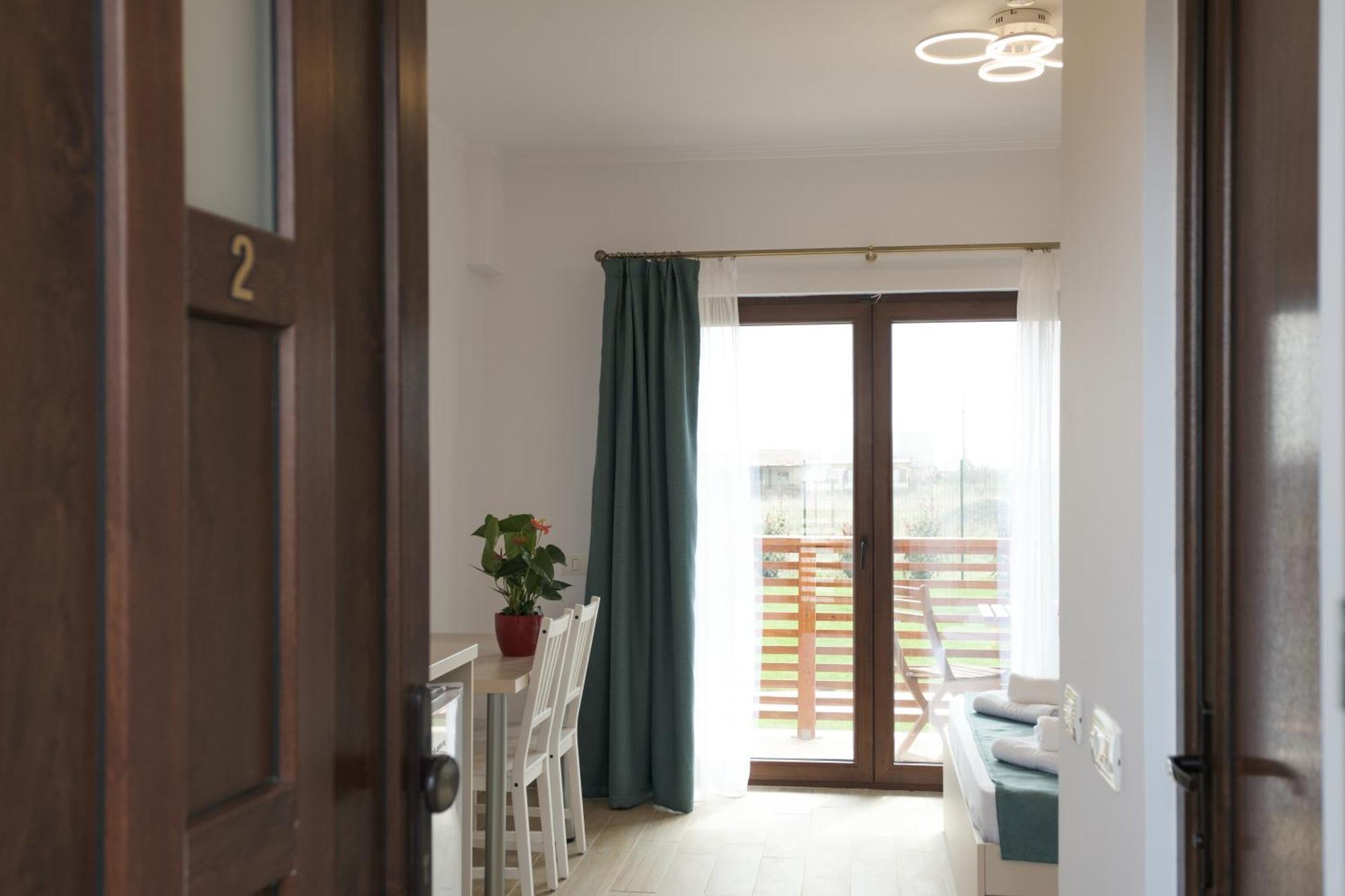 Pensiunea Evia Corbu Bagian luar foto